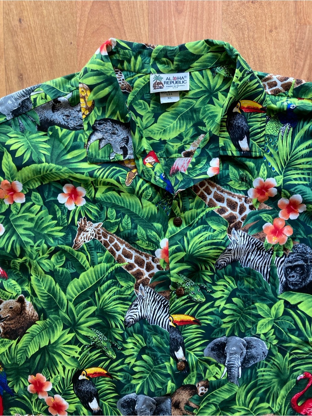 Aloha Republic Wild Things Safari Animal Hawaiian Shirt Mens XL Short Sleeve